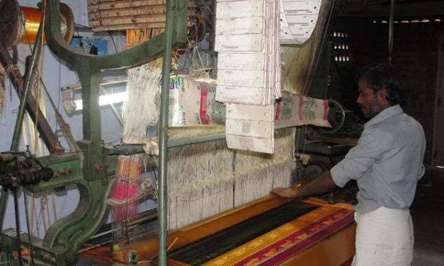 TN small power loom weavers to get relief from middleme