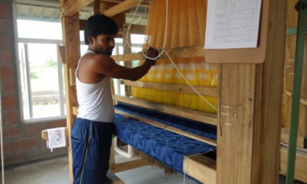 TN urges govt. to have zero GST for handlooms