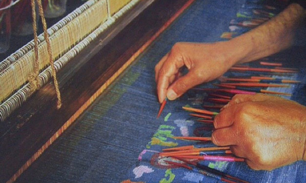 Kanihama in Kashmir getting developed as handloom village