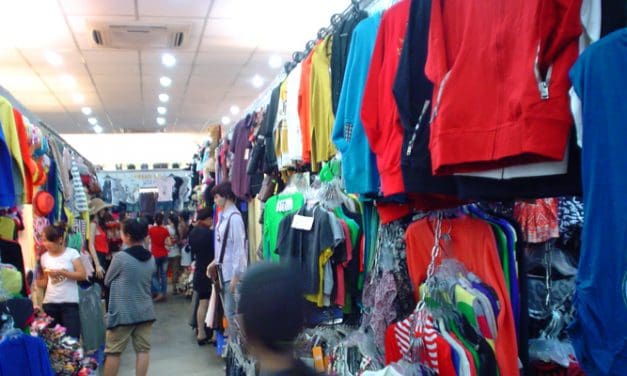 Vietnamese textiles turn to domestic market for revenue offset amid COVID-19