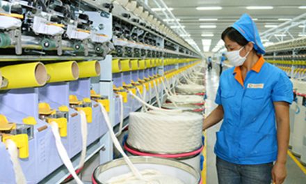 US companies reducing exposure from Chinese textile firm