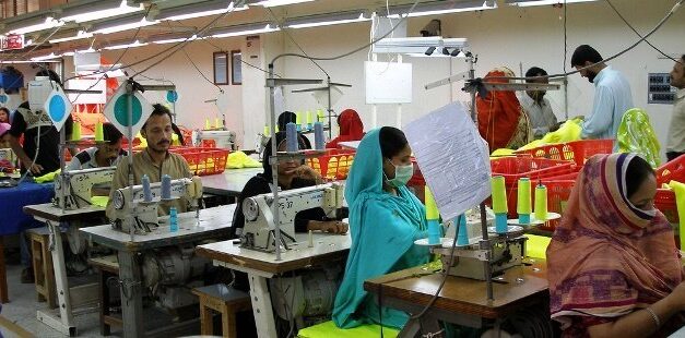 Pakistan’s textile and apparel exports grew 28.41 percent in July-Nov ’21