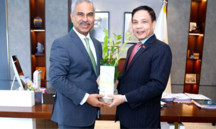 Vietnam and Bangladesh can thrive together by sharing experience in RMG