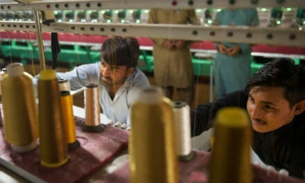 Textile sector on the verge of sinking
