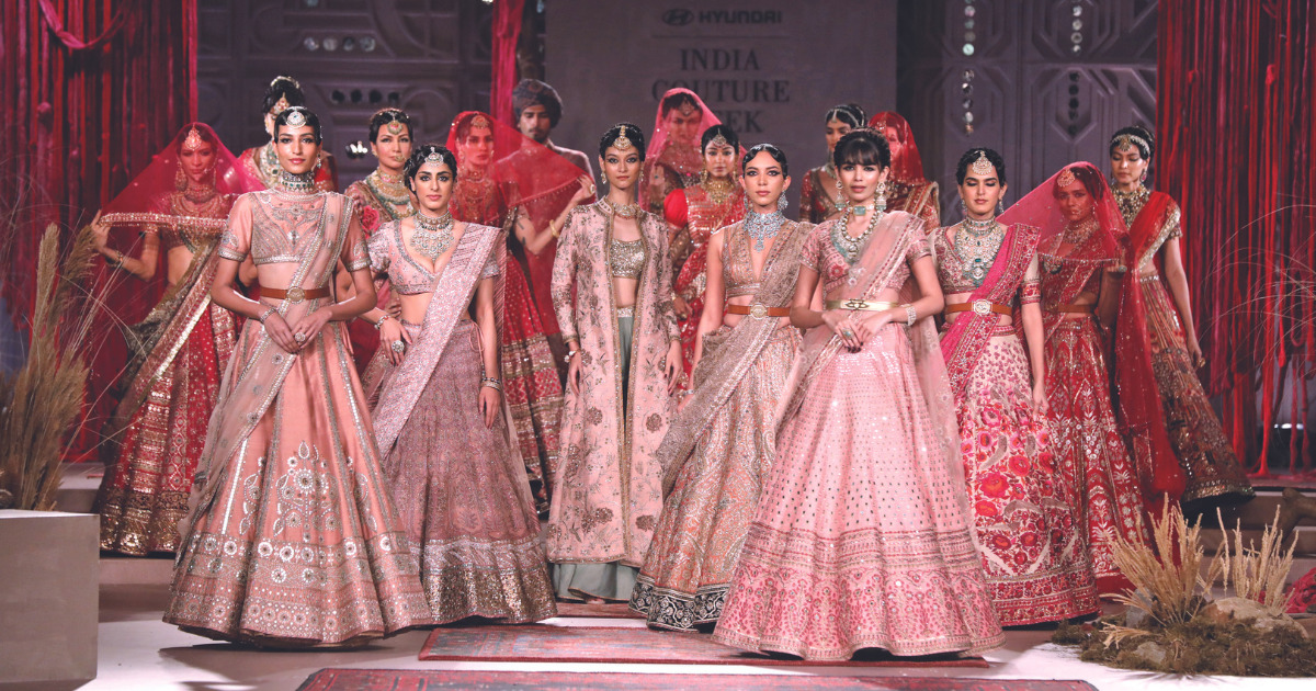 FDCI & Hyundai present a splendid collection at India Couture Week