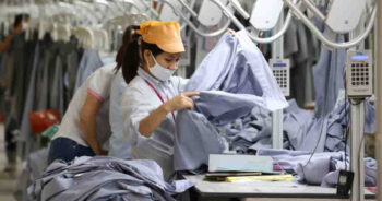 Vietnam's 2023 apparel and textile exports likely to decline by 5.0%-6.3%