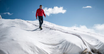 Lenzing presents innovative concept combining sustainable glacier protection and circularity for textiles