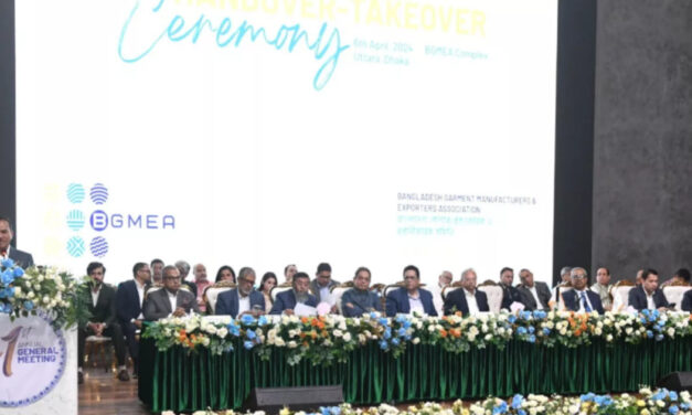 Newly elected Board of Directors led by SM Mannan Kochi take charge of BGMEA