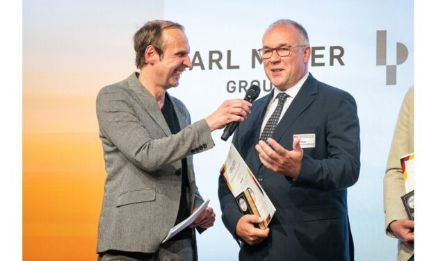 Karl Mayer receives the German Award for Sustainability Projects 2024 for its solution for sustainable indigo dyeing