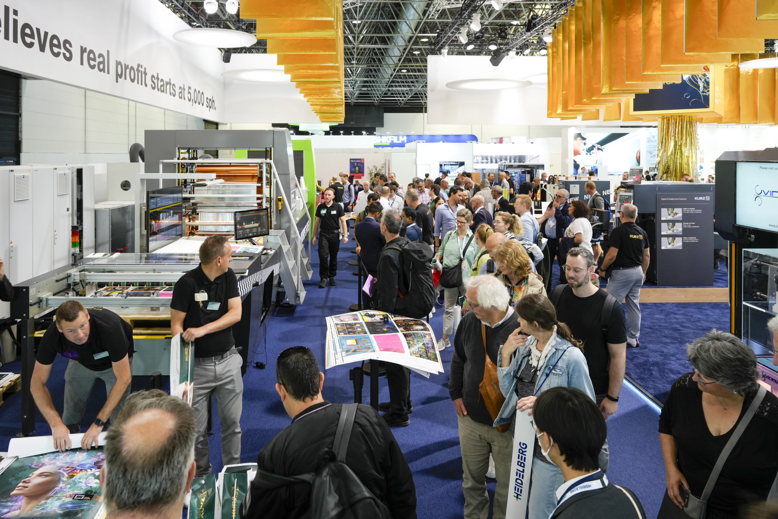 Celebrating the global print industry Record number of deals signed at ...