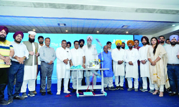 Jack ‘URUS’ overlock machine launched in Ludhiana with a grand event
