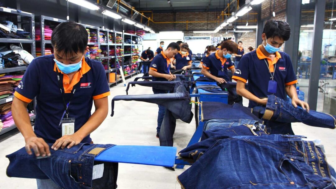 Vietnam's textile and garment industry shifts focus to domestic market