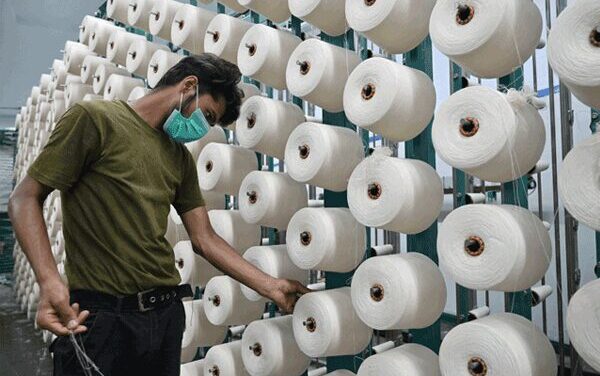 ICA blacklists 84 Pakistani textile mills for defaulting on cotton agreements