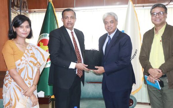 Sri Lanka and Bangladesh discuss strengthening bilateral trade ties