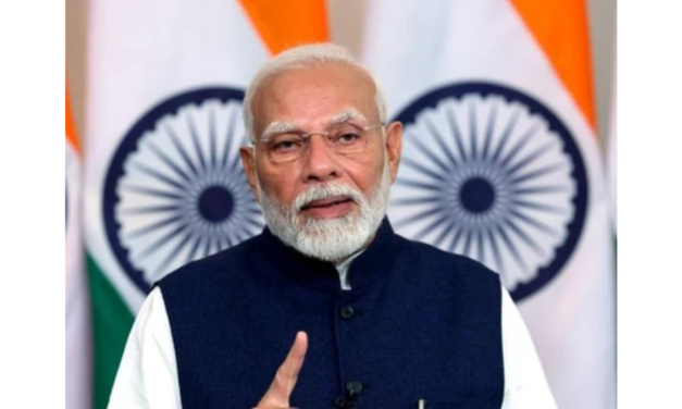 PM Modi hails textile sector as India’s strength