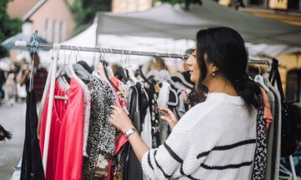 From textiles to retail success: the role of manufacturing strategy in shaping fashion brands