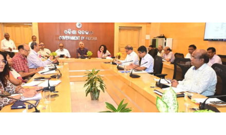 Odisha boosts textile sector with ₹700 cr investment, 1,000 new jobs in Khurda