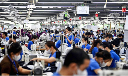Vietnam textile and garment industry shows signs of recovery