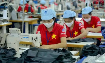 Vietnam textile industry adjusts strategy to adapt to global volatility