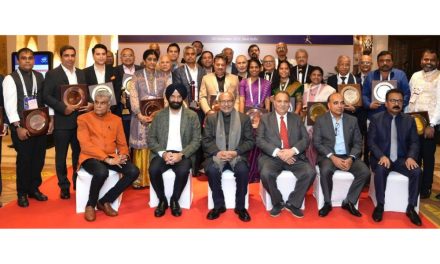 Hon’ble Vice President pitches for FTAs and modernization of factories to boost apparel exports