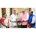 Andhra CM pitches NIFT campus, PM MITRA park; seeks centre’s support