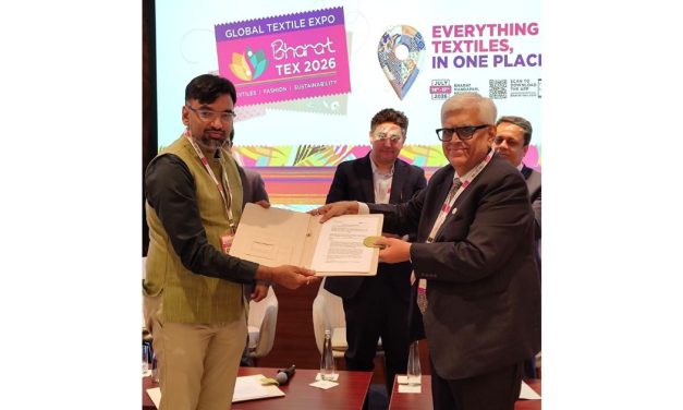 Amazon India and TEXPROCIL sign MoU at Bharat Tex 2026