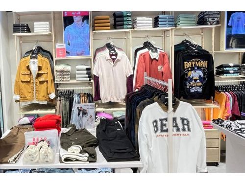Why the Next Indian Consumer Brands Will be Built by Manufacturers, Not Marketers