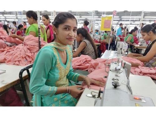 VisionSpring workplace intervention lifts garment worker productivity by 6%, landmark India study finds