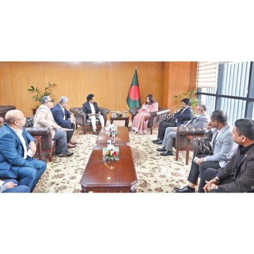 Bangladesh buying houses seek govt push to expand garment sourcing markets